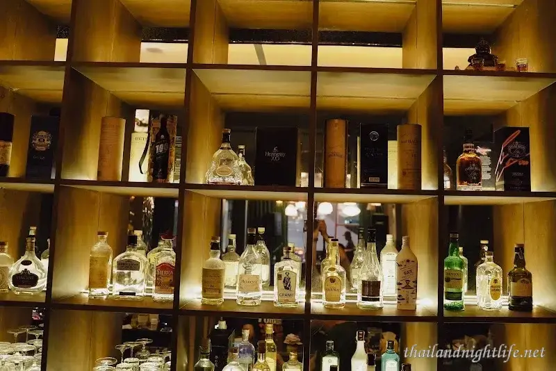 รูปโปรไฟล์ของร้านค้า Late Checkout Music Bar ร้านเหล้า
