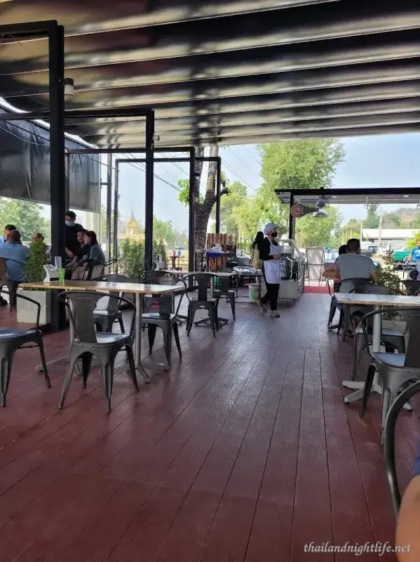 ภาพปกของร้านค้า Check In Kanchanaburi บาร์โฮส