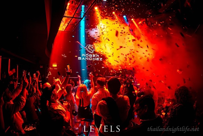 รูปโปรไฟล์ของร้านค้า Levels ผับ