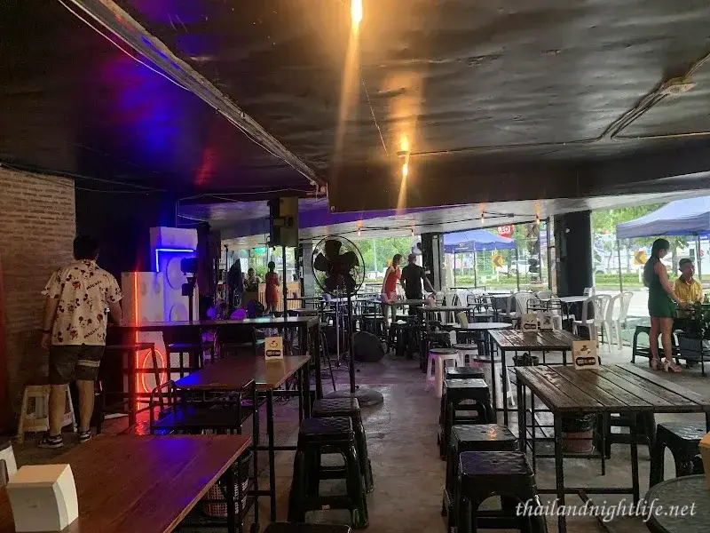 รูปโปรไฟล์ของร้านค้า UNDERGROUND ร้านเหล้า