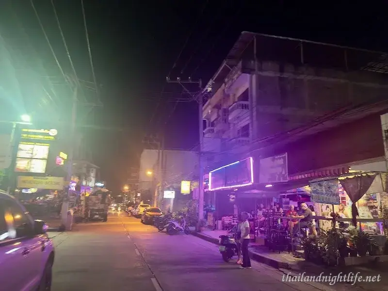 ภาพปกของร้านค้า Samphan Thamit Alley ร้านเหล้า