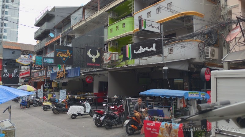 ภาพปกของร้านค้า Phoenix Bar ร้านเหล้า