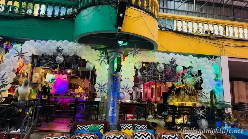 ภาพปกของร้านค้า Cocka2 Bar Pattaya ผับ