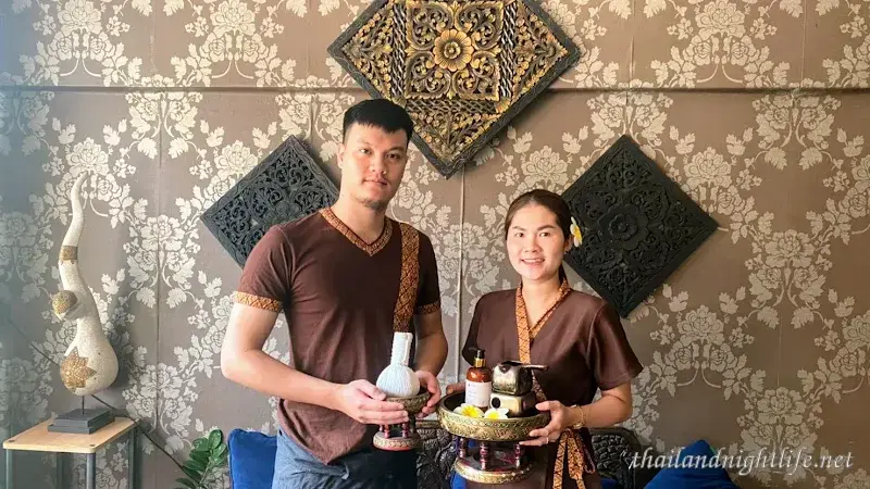 ภาพปกของร้านค้า Aen Kai กระปู๋คลับ